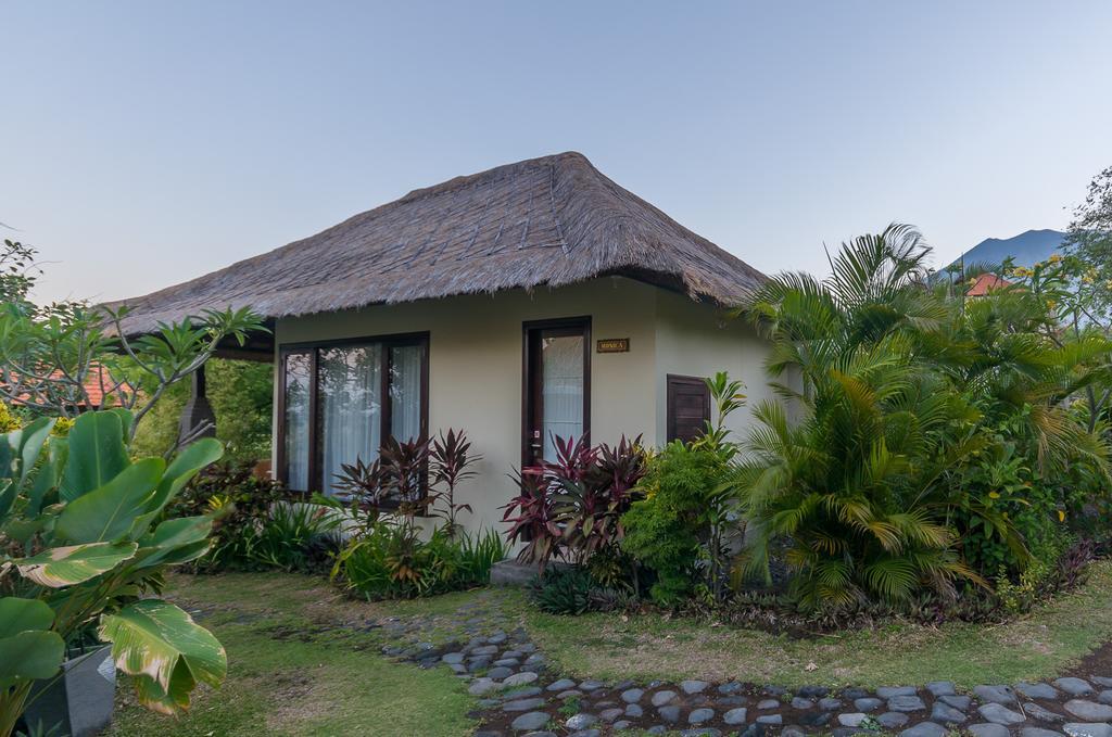 Toyabali-Resort, Boutique Beach Villas Tulamben Exterior foto